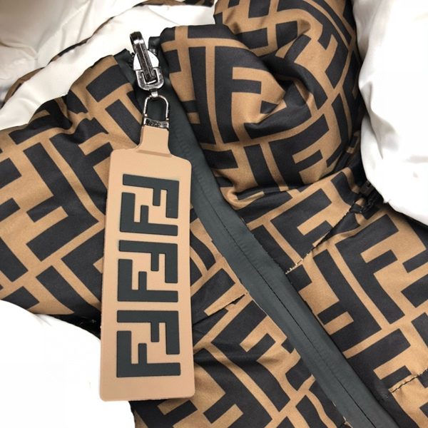 ハイクオリティダウンジャケット内部構造